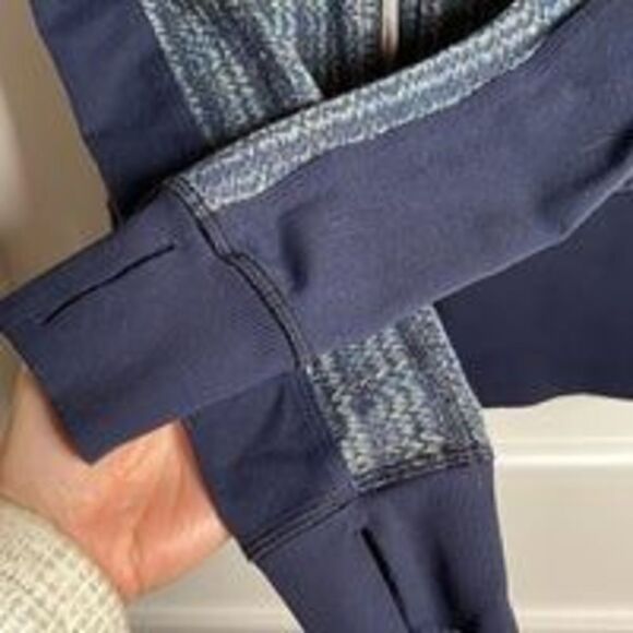 EUC Lululemon Nice Asana Jacket Ziqgy Wee August Inkwell / Inkwell Navy $118 2 - Picture 5 of 12